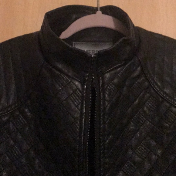 Leather Jacket - Picture 3 of 8